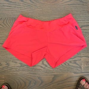 Oiselle size 8 Roga shorts